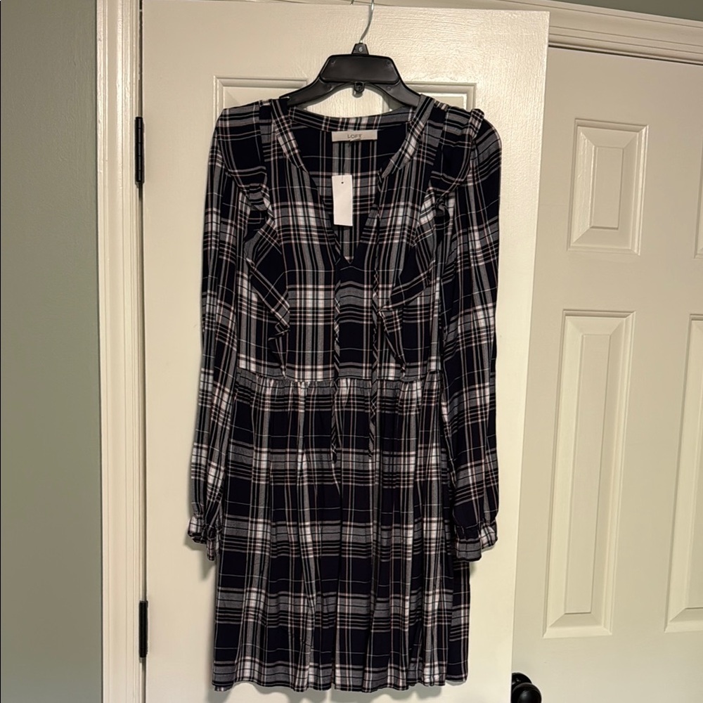 LOFT Blue and White Plaid Long Sleeve Dress